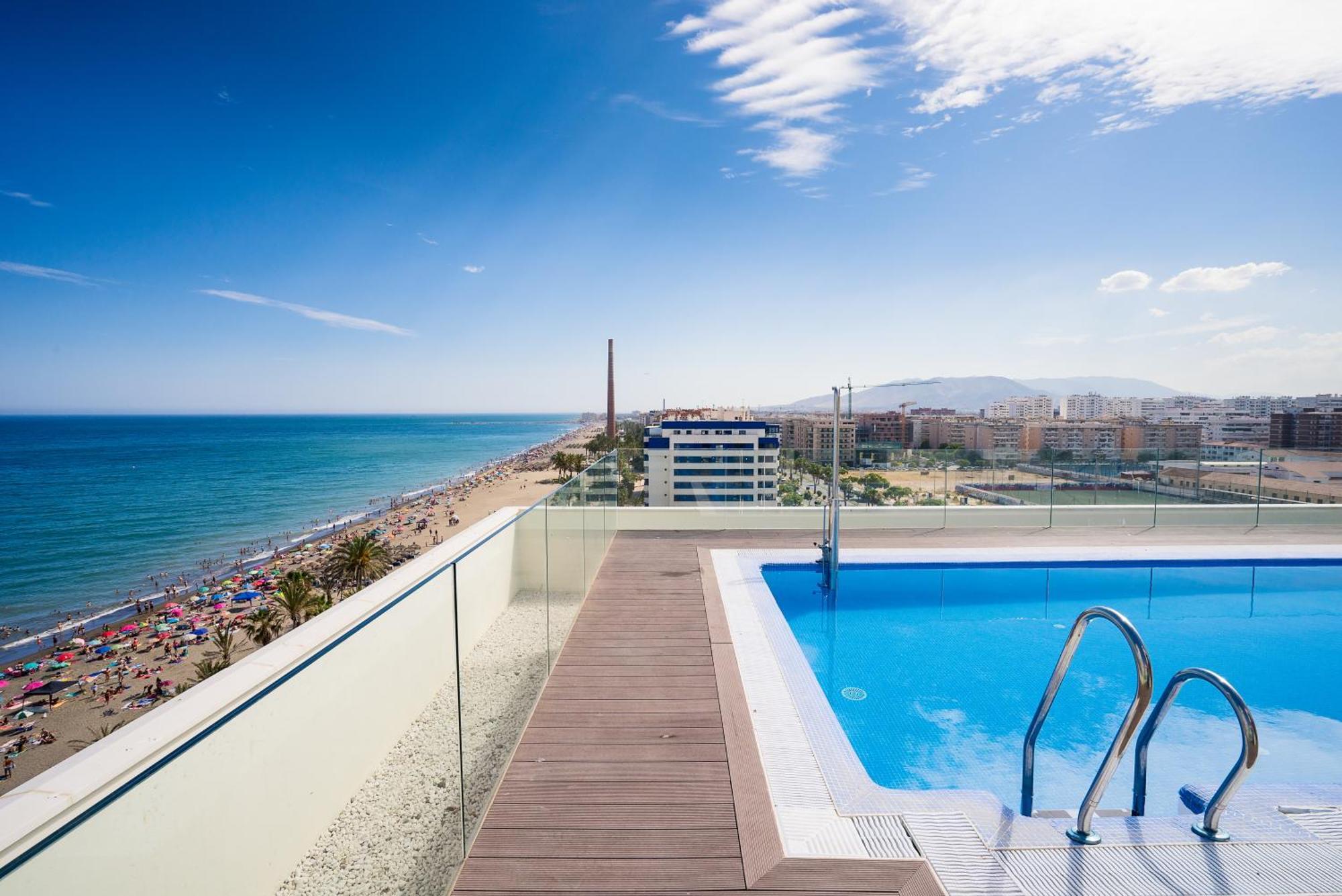 Gran Vivienda De Lujo Frente Al Mar Lägenhet Málaga Exteriör bild