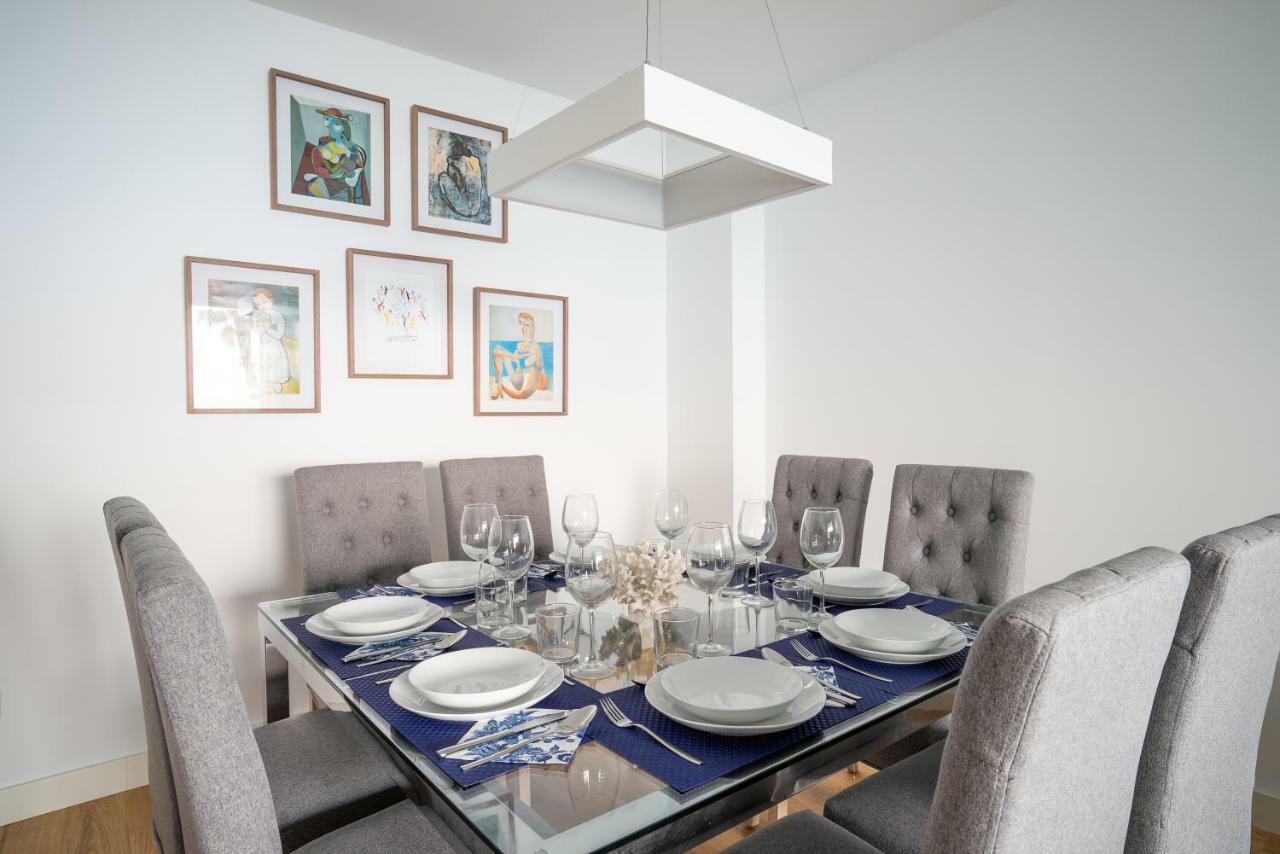 Gran Vivienda De Lujo Frente Al Mar Lägenhet Málaga Exteriör bild