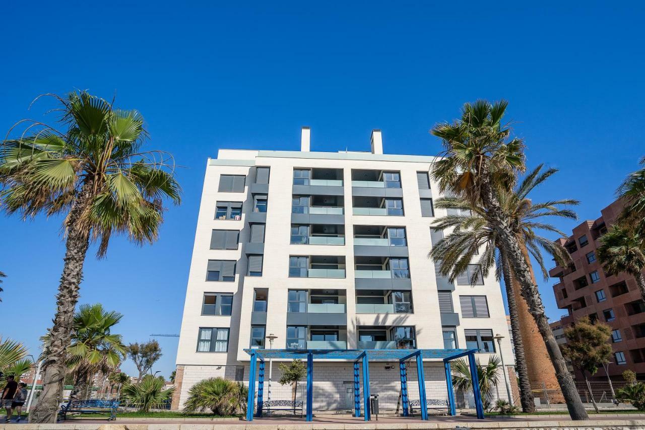 Gran Vivienda De Lujo Frente Al Mar Lägenhet Málaga Exteriör bild